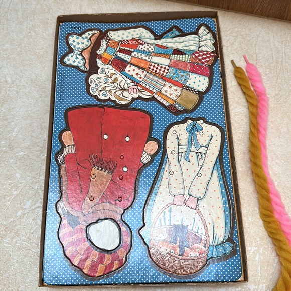1975 Rare Vintage Holly Hobbie Sew On Colorforms Busy Fingers Activity Toy. NEW - Picture 3 of 12